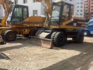 Caterpillar M318